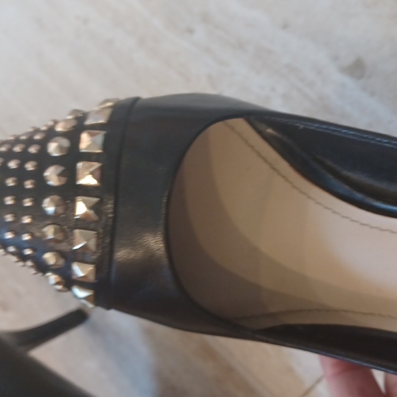 BCBGENERATION Black Gold Studded Heels - Picture 7 of 9